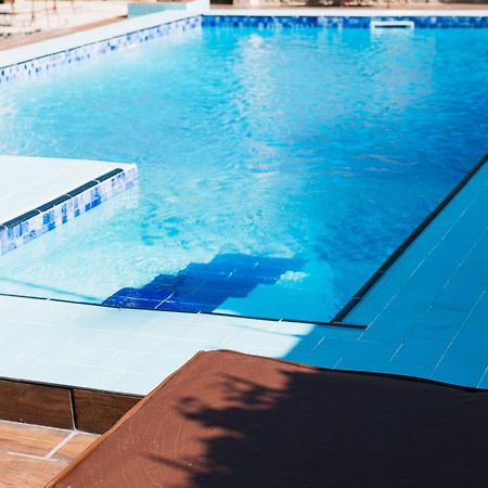 The Amariah Hotel & Apartments Mikocheni Дар ес Саалам Екстериор снимка