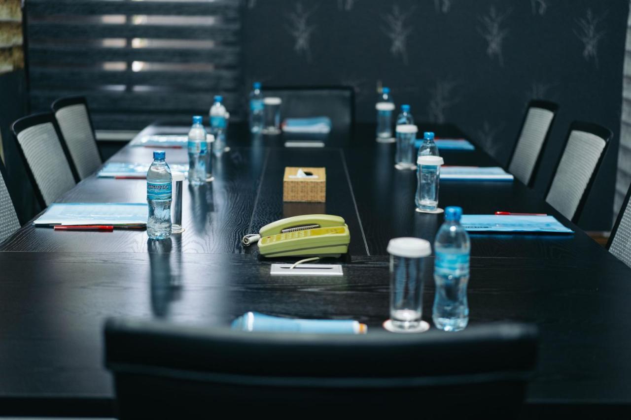 The Amariah Hotel & Apartments Mikocheni Дар ес Саалам Екстериор снимка